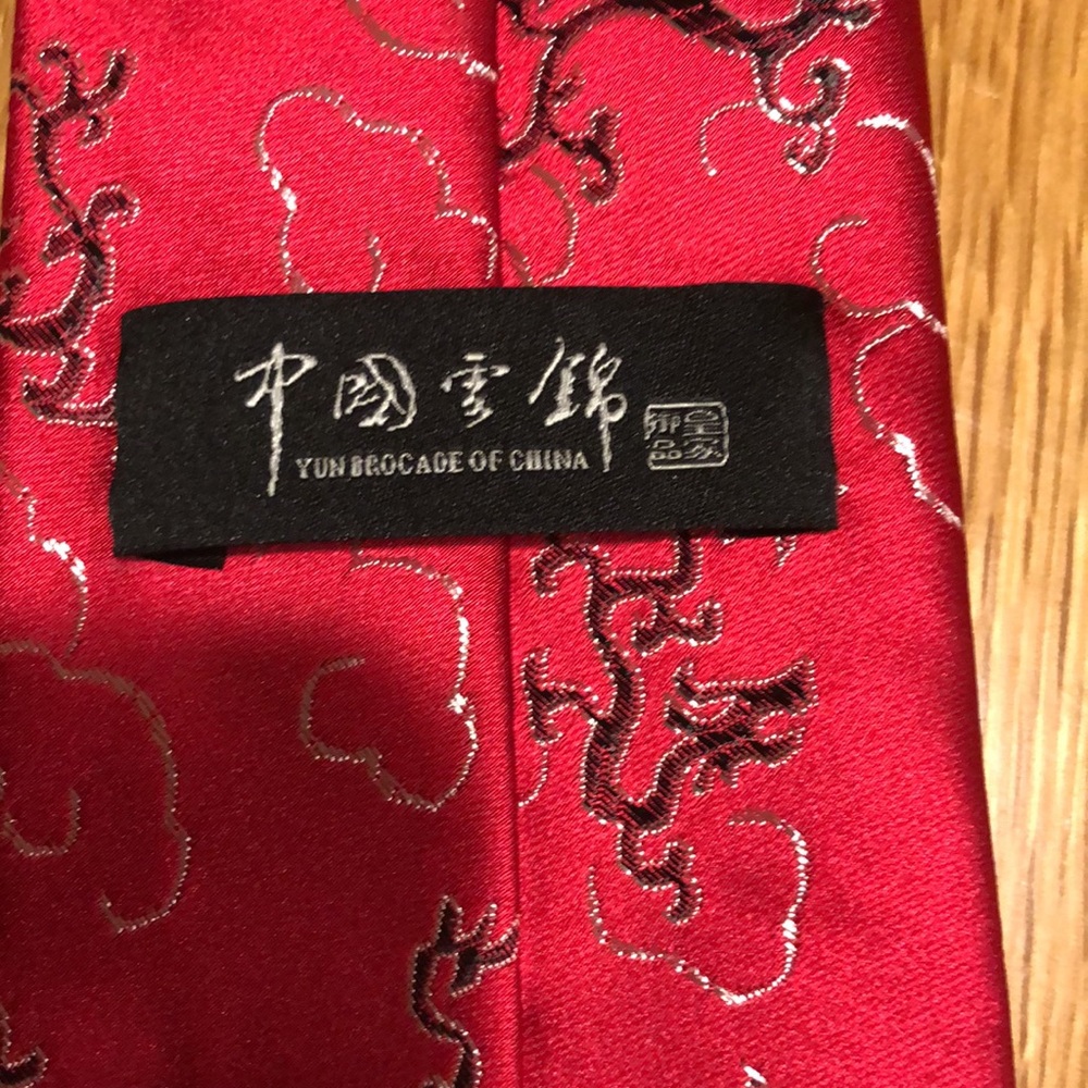 Yun Brocade Tie View 3
